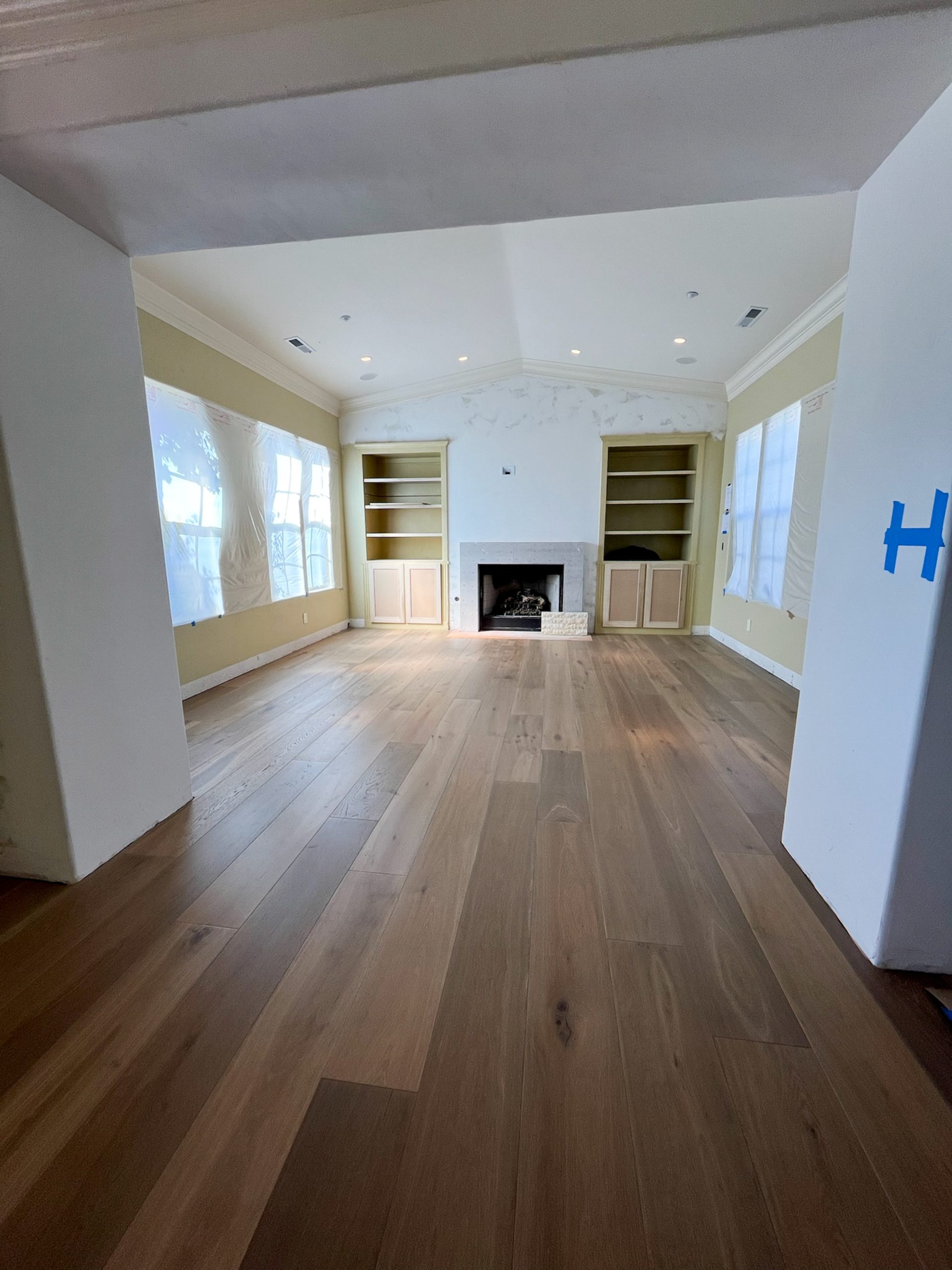 Coastal-Floor-Coverings-Carpet-Hardwood-Laminate-Tile-LVP-Installer-Installation-Wholesale-Rug-Designer-Interior-Home-Remodel-Damage-Repair-CFC-Monterey-Pebble-Beach-Carmel-Big-Sur-030