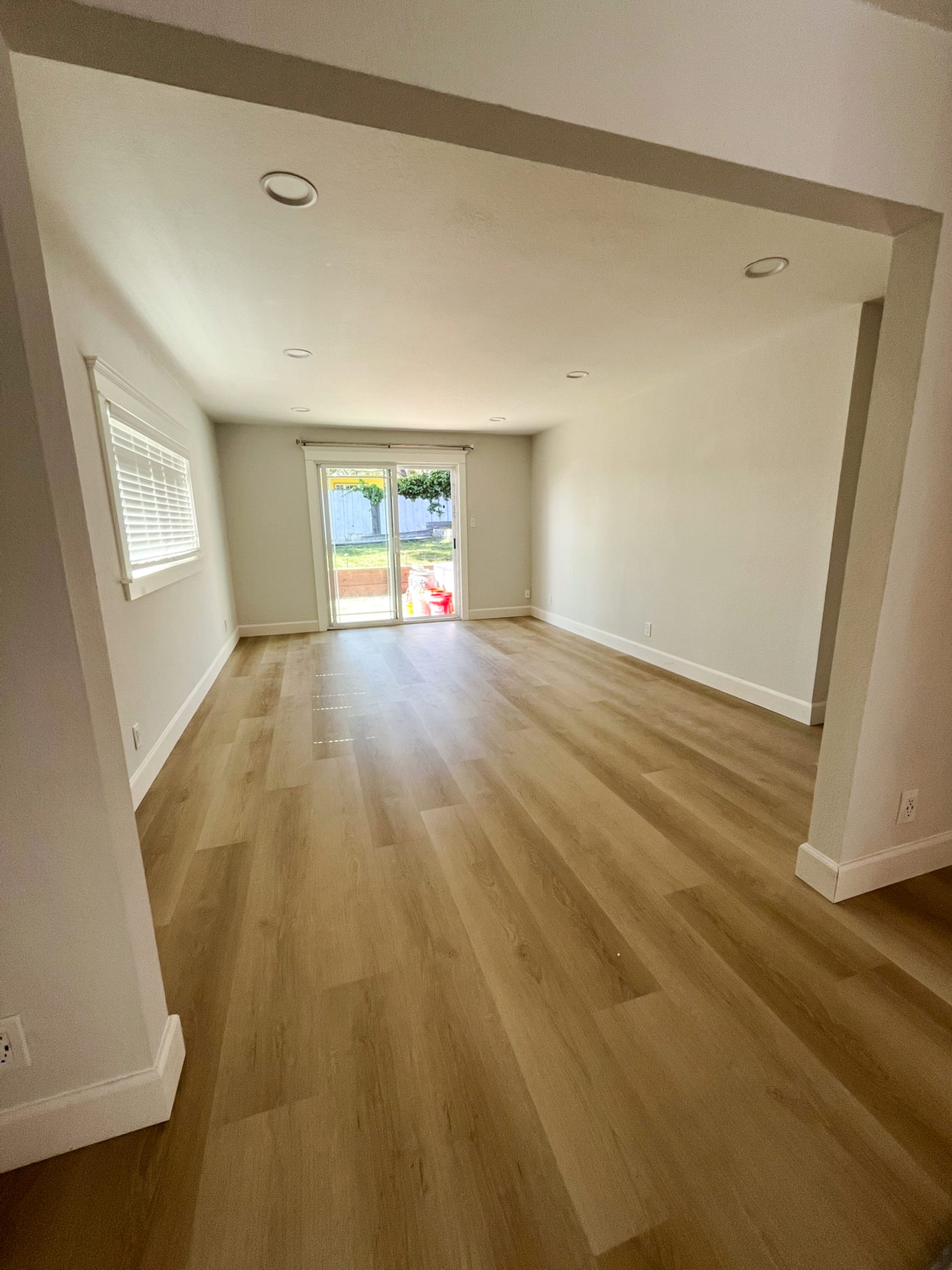 Coastal-Floor-Coverings-Carpet-Hardwood-Laminate-Tile-LVP-Installer-Installation-Wholesale-Rug-Designer-Interior-Home-Remodel-Damage-Repair-CFC-Monterey-Pebble-Beach-Carmel-Big-Sur-094