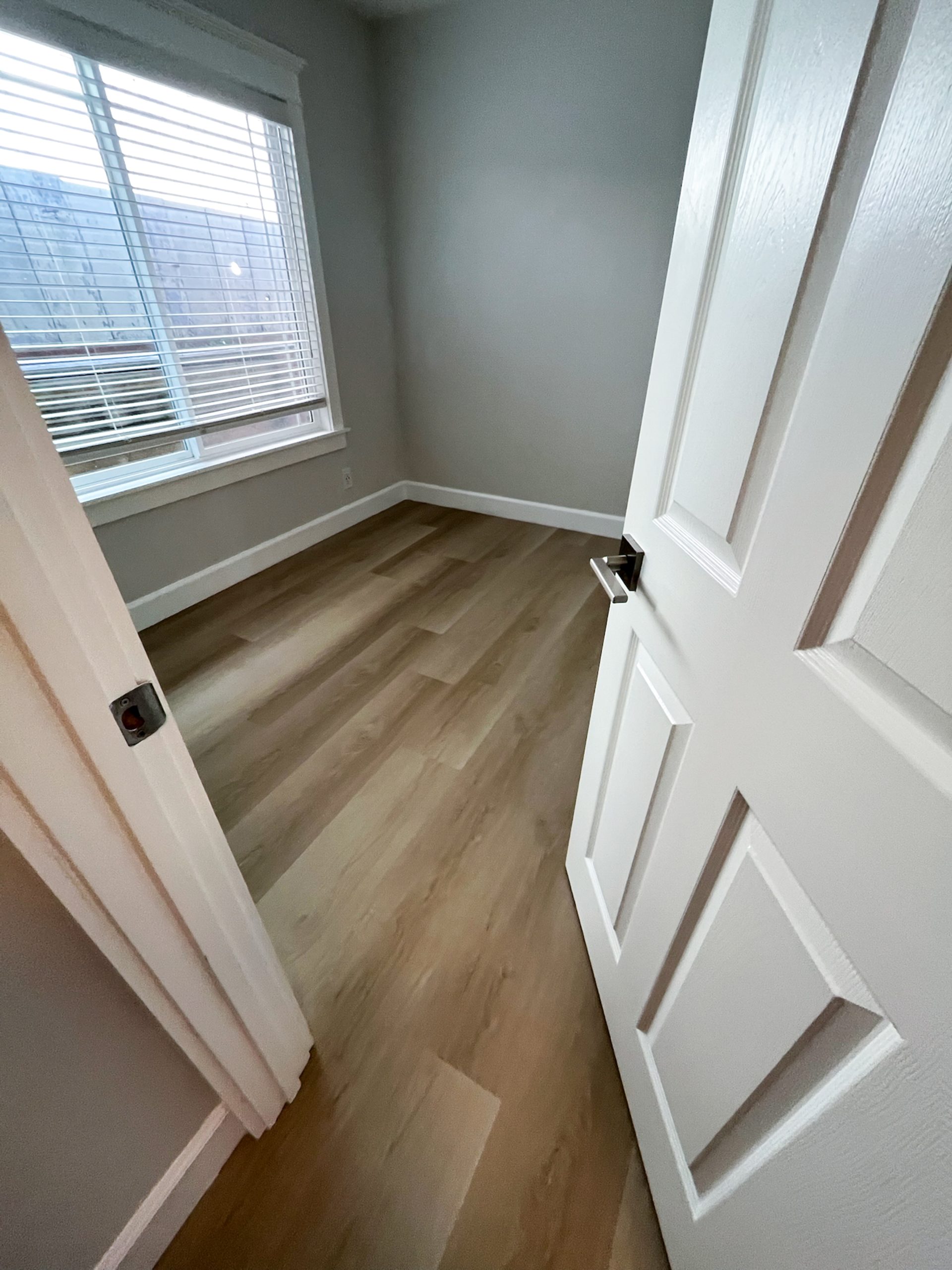 Coastal-Floor-Coverings-Carpet-Hardwood-Laminate-Tile-LVP-Installer-Installation-Wholesale-Rug-Designer-Interior-Home-Remodel-Damage-Repair-CFC-Monterey-Pebble-Beach-Carmel-Big-Sur-097
